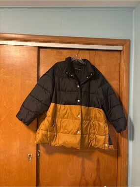 Who What Wear Black Puffer Jacket with Snap-Front